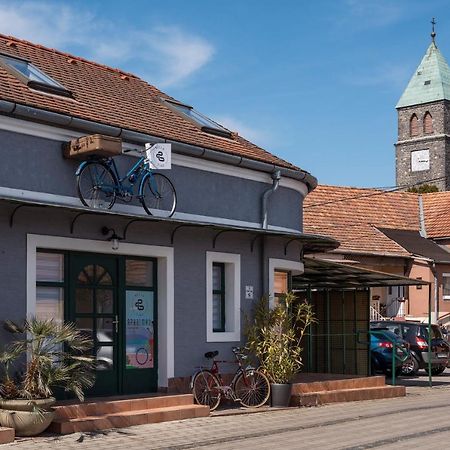 Bella Ciao Apartamento Badacsonytomaj Exterior foto