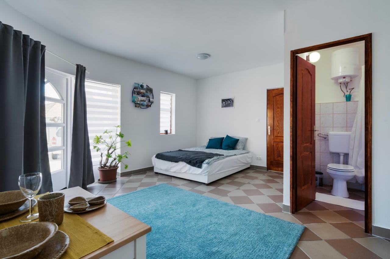 Bella Ciao Apartamento Badacsonytomaj Exterior foto